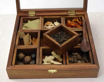 Caja de especias india pakistaní tallada para cocina, contenedor de especias de madera, organizador de especias, soporte rústico de madera, caja de especias, almacenamiento masala dabba