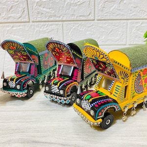 TRUCK ART Miniature, Truck Art Table Decor, Truck Art Decorative truck Souvenir of Pakistan, truck art, home decoration, Antique Items