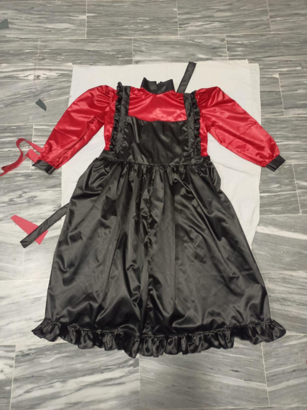 red and black maid dress Red Maid Outfit: Choosing Your Perfect Cosplay