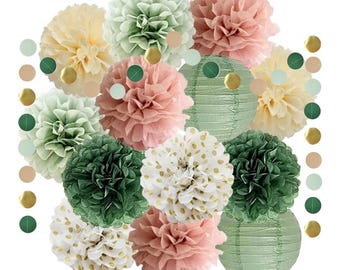 Decoraciones para fiestas en verde salvia y rosa empolvado. Pompones de papel de seda en verde salvia y rosa. Faroles de papel. Guirnalda de puntos circulares para bodas.