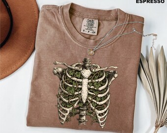 Comfort Colors Botanical Rib Cage Shirt, Skeleton Anatomy Tee, Gothic Ivy Plant Top, Dark Academia Sweater, Cottagecore Nature Gift for Her