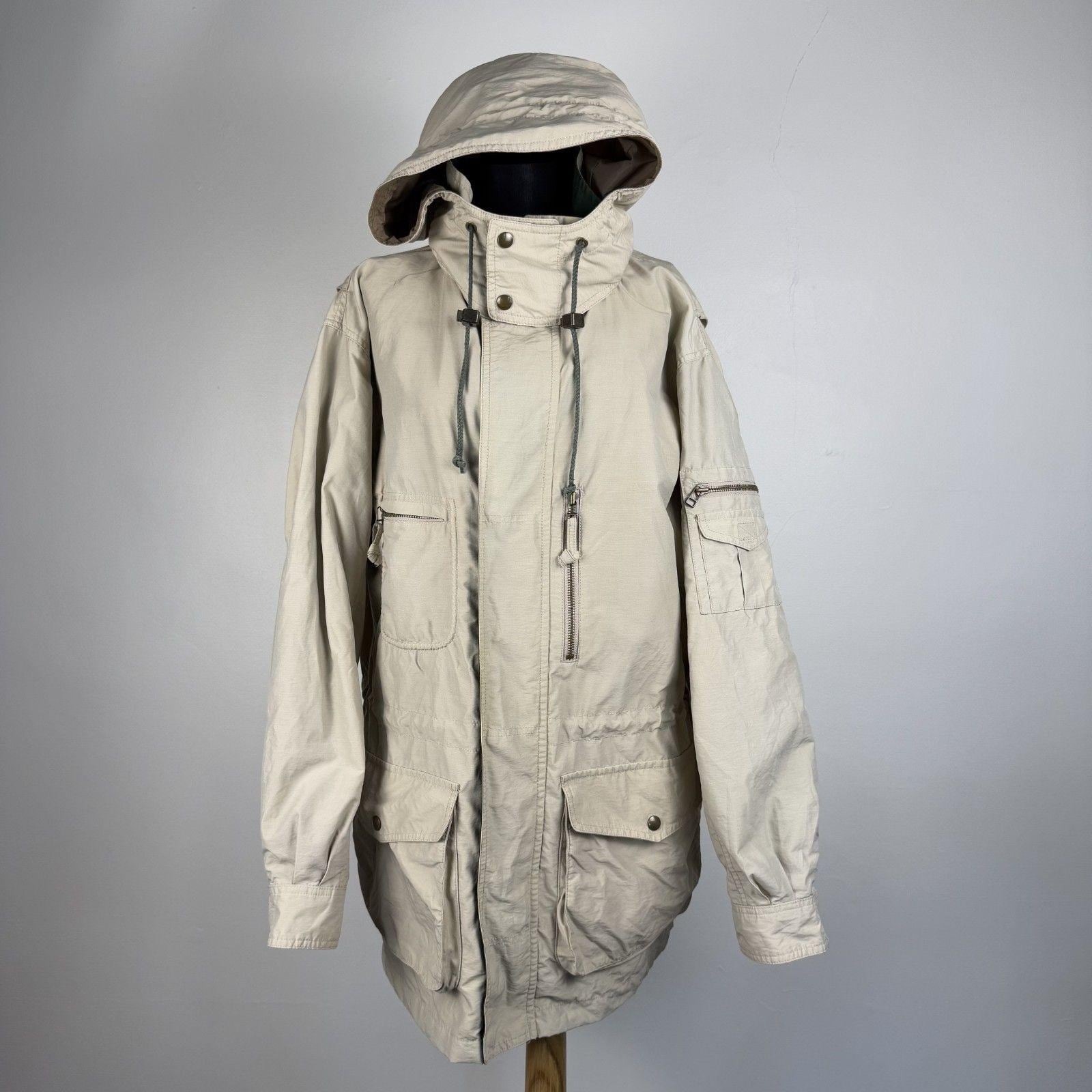 80's 〜90's Eddie Bauer field jacket Vintage Eddie Bauer Field Jacket: 80s-90s Hooded Utility Parka