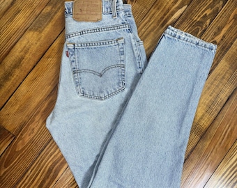 Jeans vintage Levi's 550 Light Stonewash, Relax Fit, affusolati, a vita alta