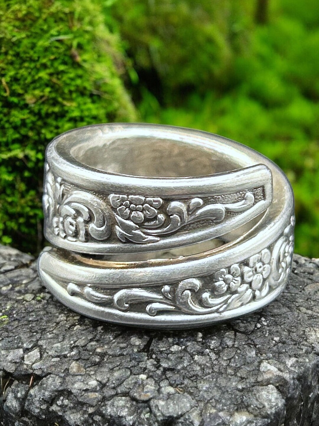 Aazon.co: Zaoune Queen Bee Spoon Ring For Woen Open Adjustable Vintage Silver Stateent Bug