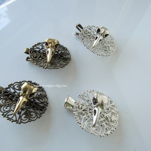 Gothic hair clips - crow skull, raven hair piece, filigree hair clip, women, hair pin clip