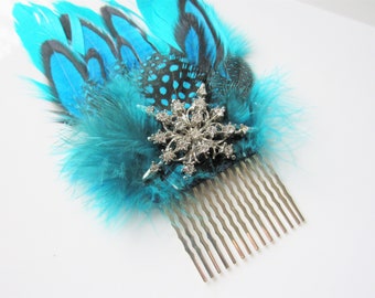 Snowflake hair comb - winter wedding, something blue for bride, rhinestone headpiece, vintage