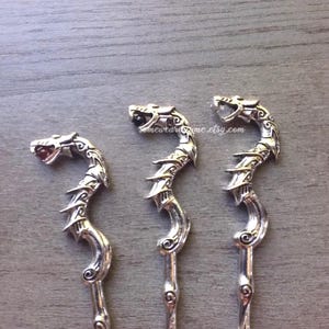 Dragon hair stick pin, black gemstone, agate, fantasy hair pin, women, men