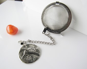 Crow tea infuser - stainless steel strainer, tea lover gift, cute tea infuser charm, hope quotes, cottagecore tea