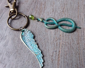 Snake key ring - wing keychain, gifts for him, large key chain, unique gifts