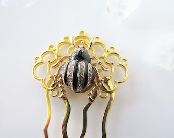Beetle hair comb - gothic wedding, insect hair accessories, hair comb for women, gold