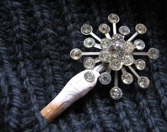 Snowflake pin -  shawl stick, holly wood,  vintage, rhinestone hair pin, decorative pin, wood shawl pin