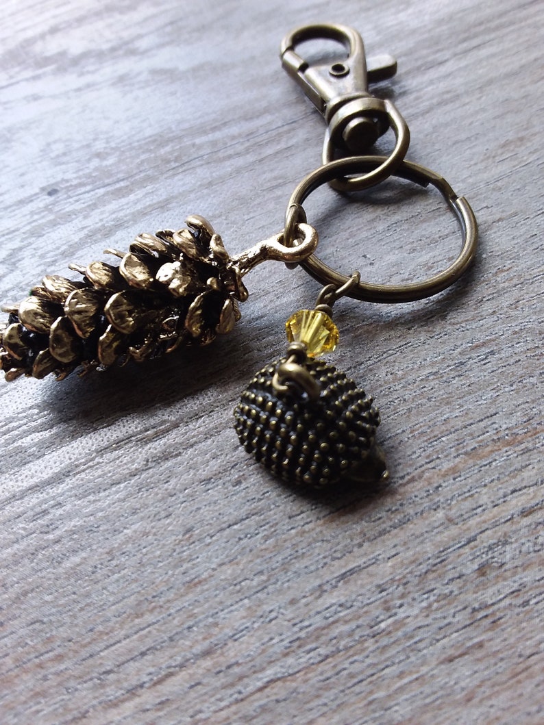 Pine cone key chain woodland hedgehog, accessories, nature keychain image 3
