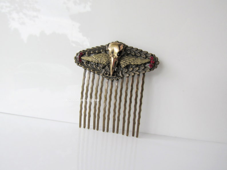 Corvid skull hair comb bird wings, gothic hair piece, women, decorative comb, alternative wedding image 6