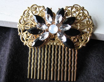 Flower hair comb wedding - gold hairpiece, brass filigree, art nouveau, decorative comb