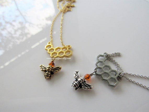 Bee and Honeycomb Necklace Gold Pendant, Genuine Resin, Necklaces for  Women, Silver 