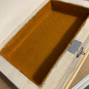 Caja de almacenamiento oculta para libros, hecha a pedido, con cierre para joyería.