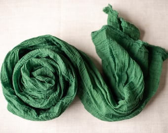 Organic Cotton Gauze Scarf (kelly green)