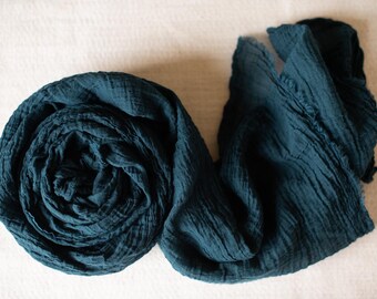 Organic Cotton Gauze Scarf (midnight blue)