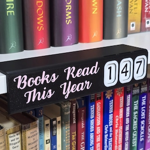 Tome Tally 3D Printed Books Read Counter with Storage Box | Shelf Organizer for Books Read This Year | Book Tracker Gift