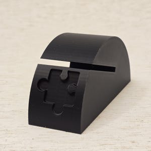 The Puzzler's Partner: Box Lid Stand & Decor