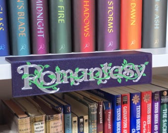 Journey into Romantasy: 3D Printed Romantasy Bookshelf Sign & Book Nook Decor | Custom Romance Fantasy Gift for Book Lovers
