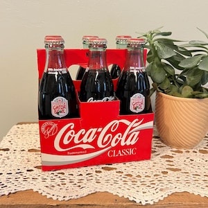Vintage 1995 Toyota Gator Bowl Relay Coca Cola Lot of 6 Glass Bottles W/ Original Case Coke Soda Bottle Collector Farmhouse Americana
