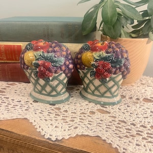 Vintage Fruit Basket Salt and Pepper Shakers Ceramic Country Cottage Farmhouse Kitchen Decor