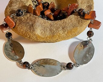 Goldstone Nugget Necklace: Silver Plated Oval Links, Sparkly Trendy Design