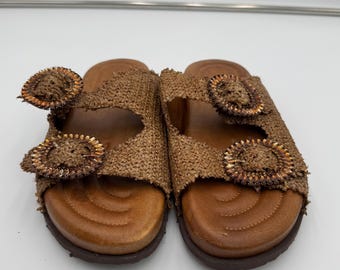 BTB Los Angeles Womens Slide Sandals Size 8 Made in Italy Brown Woven Buckle
