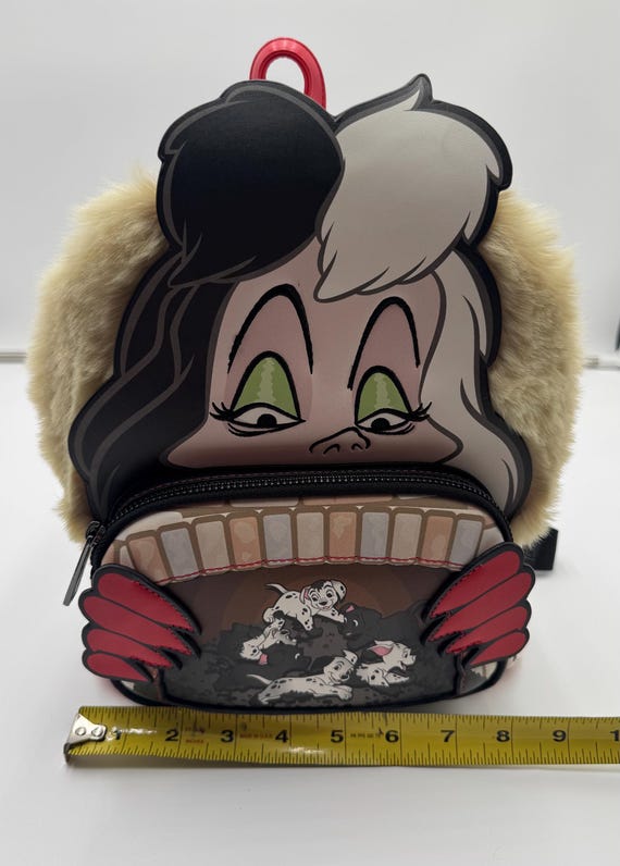 NWT Disney Loungefly Cruella De Vil Mini Backpack 101  display picture 3