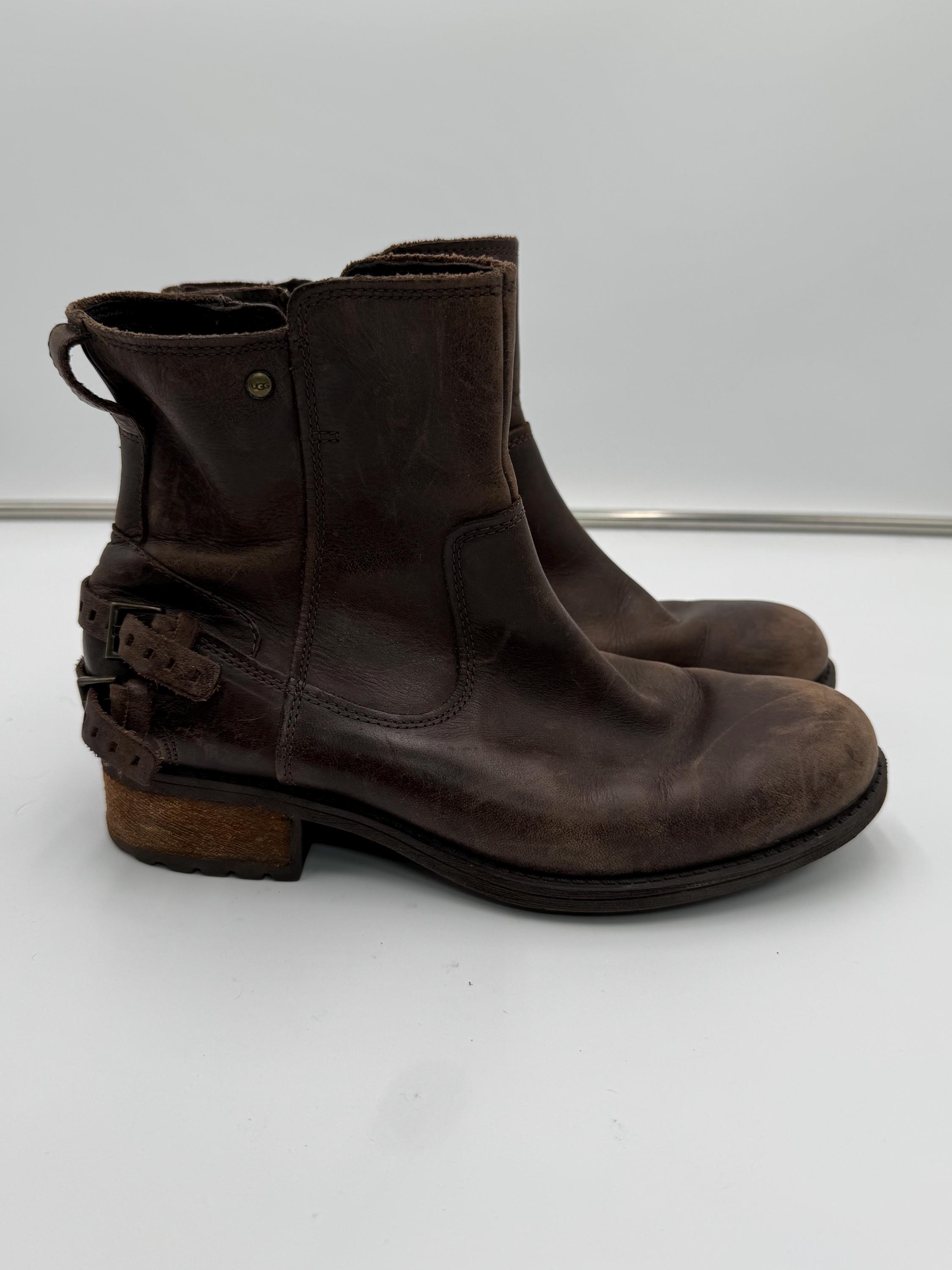 UGG Australia Women’s Brown Distressed Leather Ankle Boots Size 8 Shearling Zip UGG Australia Women main image 3