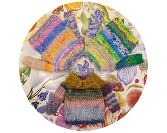 Blythe handknit sweaters,  OOAK Frankensweaters, multicolor rainbow jumper