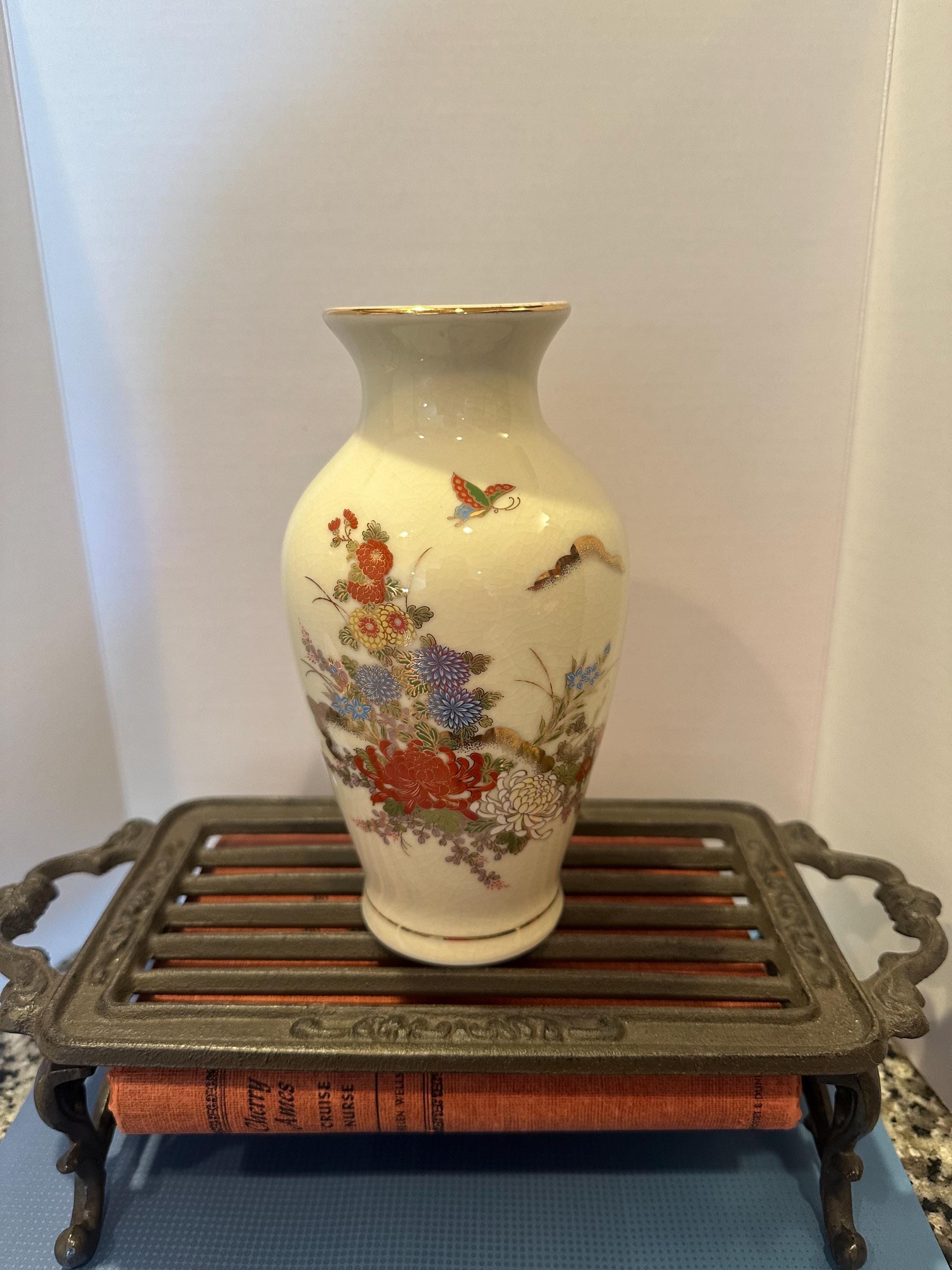 Japanese Porcelain Hand Painted Vase Floral Butterfly Motif - Etsy