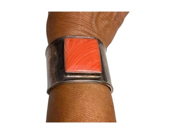 Vintage modernist Sterling Silver Cuff Bracelet w/ Huge Natural Coral Gemstone 1970s
