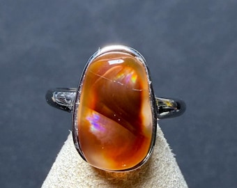 Handmade Sterling Silver Mexican Fire Agate Ring - Iridescent Gemstone