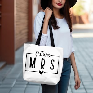 Future Mrs Tote Bag, Engagement Gift, Bride to be Gift, Wedding Shower Gift, Canvas Tote Bag, In My Engaged Era