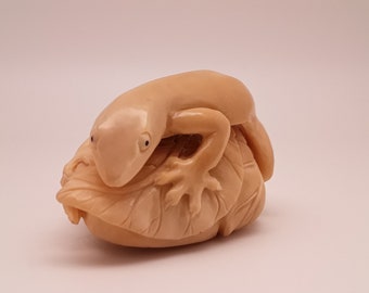 Salamander Tagua Nut Carving