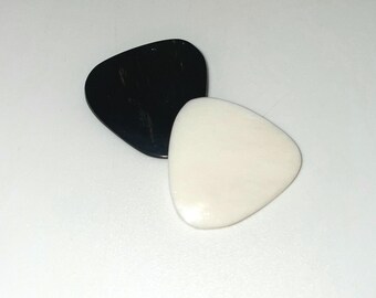 Guitar Pick- Bovine Bone/Water Buffalo Horn