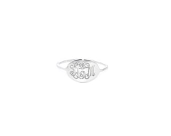 Tiny signet ring ~ 14K solid WHITE gold • white gold monogram ring • name ring • real gold letter ring • delicate oval initial ring