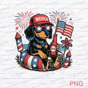Könnte beinhalten: Eine patriotische Illustration eines Dackels mit Sonnenbrille und roter Mütze mit der Aufschrift "MERICA". Der Hund hält eine Bierflasche und eine amerikanische Flagge, umgeben von Feuerwerk und sitzt auf einem rot-weiß-blauen Schwimmring.