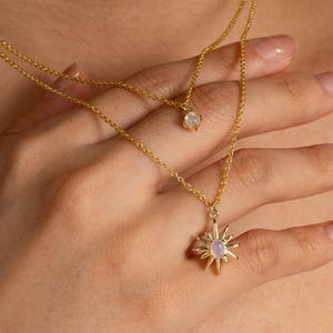 Gold Sun Star Opal Necklace for Women, Layered Celestial Pendant, Sun Necklace, Celestial Boho Jewelry Gifts, Birthday Gift for Her Wife Mom