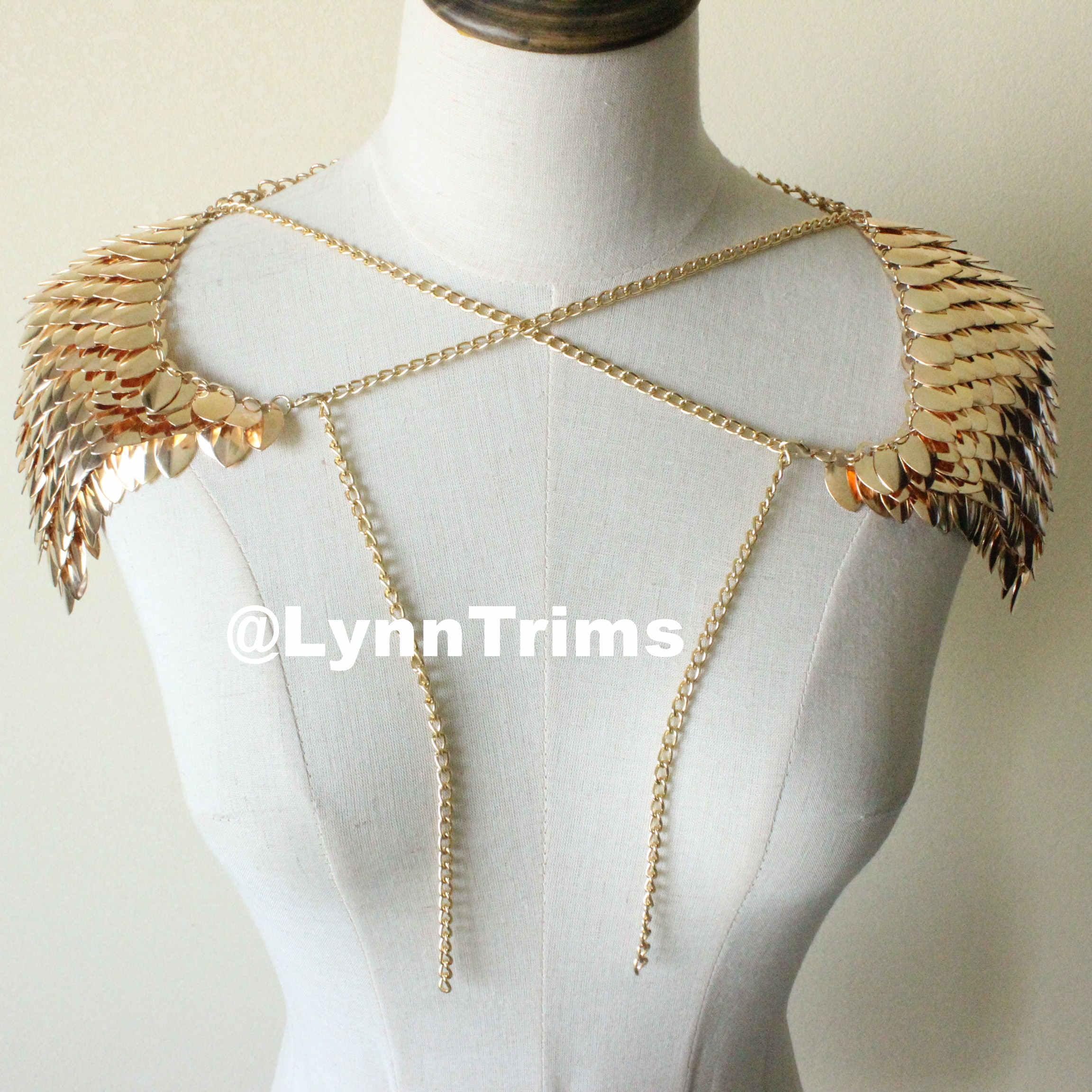 Shiny handmade scalemail shoulder armor, silver scalemaille chain maille pauldrons with chains, metal мedieval chainmail scale mail armor