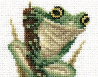 Green Tree Frog cross stitch chart PDF