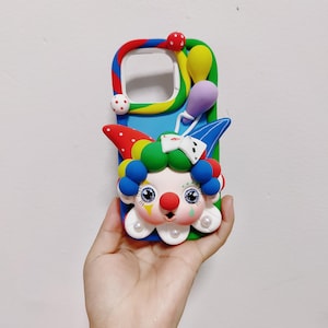 Clown Puppe Handyhülle aus Ton handgefertigt Handyhülle als Geburtstagsgeschenk für Mädchen und andere