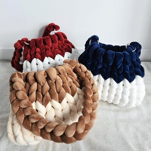 Handmade Chunky Velvet Shoulder Bag — Two-Tone Hand-Knitted Handbag with Yarn Strap | Inner Liner & Satin Dust Bag Included