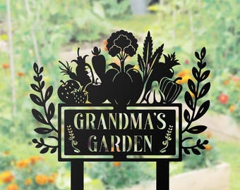 Garden Metal Sign,Custom Vegetable Garden Stake,Personalized Garden Name Sign, Garden Decor, Gardeners Gift, Yard Sign, Gift for Mom Grandma