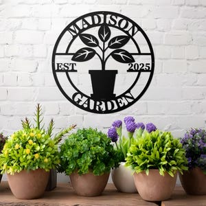 Personalized Metal Garden Sign, Tree Pot Sign, Garden Stake, Gardener Decor, Outdoor Garden Sign,Greenhouse Sign,Gardening Gift,Gift For Mom