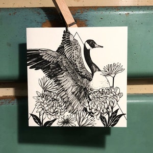 Cartão Ganso Canadense e Crisântemos 5" x 5" com Envelope