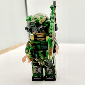 Soldier - Lego Minifigure