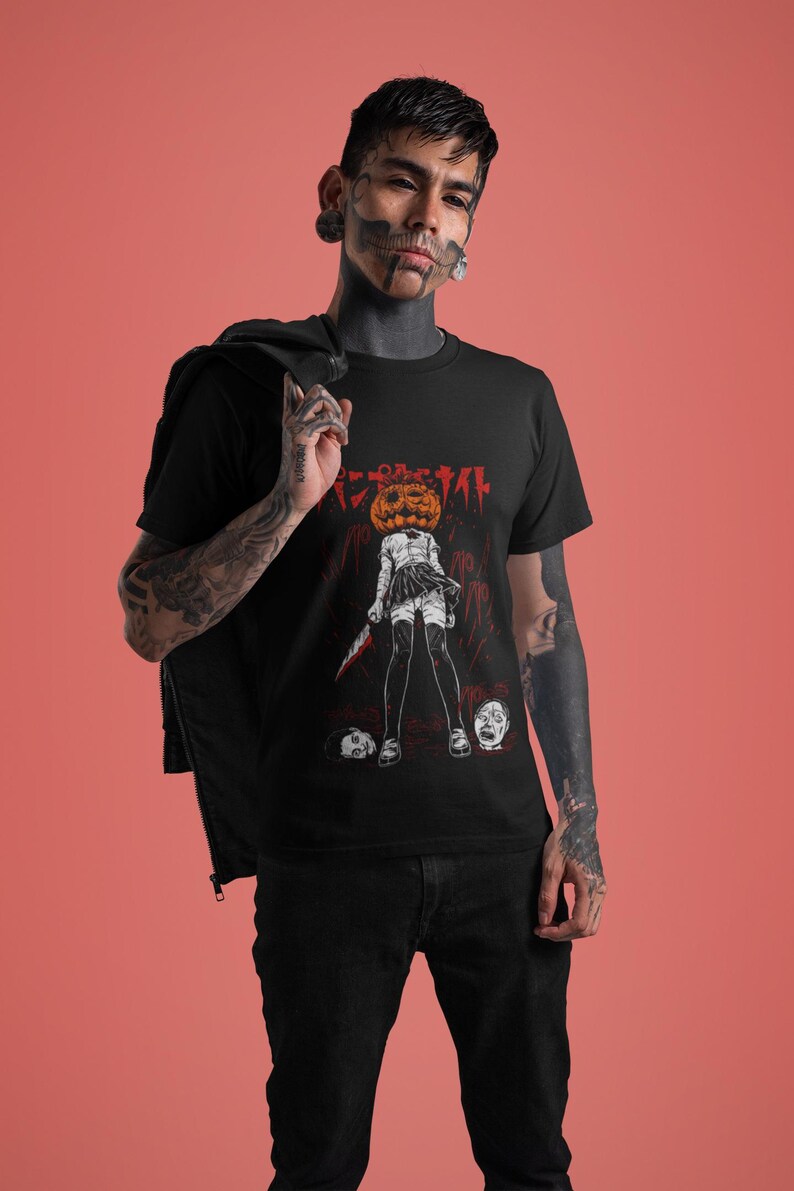 Naoko Kirino T-shirt, retro skräckmangastil, japansk streetwear från 90-talet bild 4